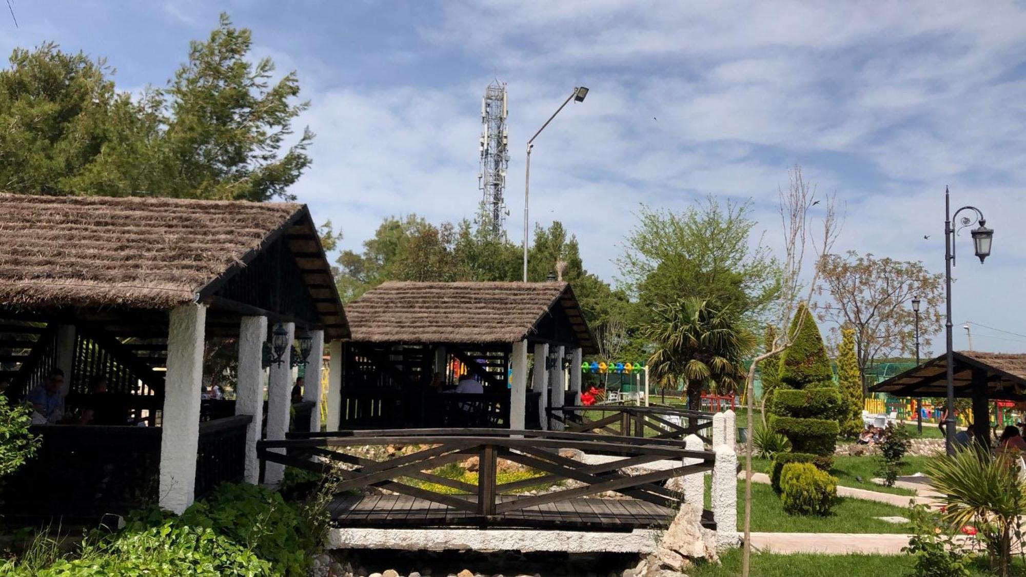 Agroturizem Eldi Hotell Fier Exteriör bild