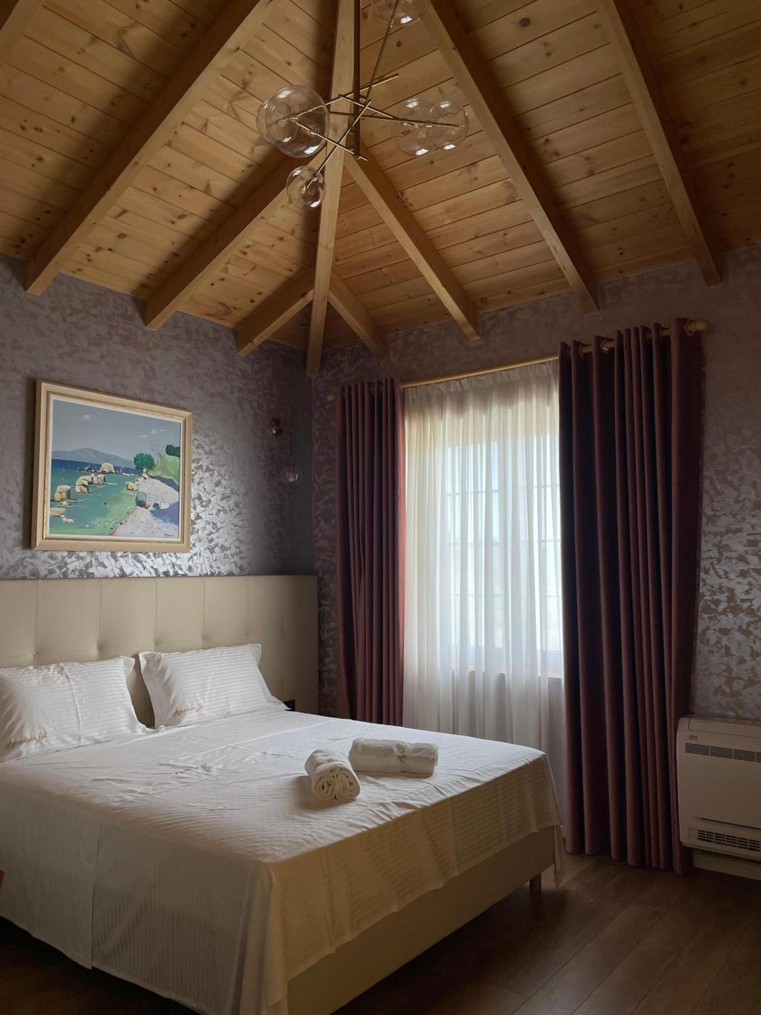 Agroturizem Eldi Hotell Fier Exteriör bild